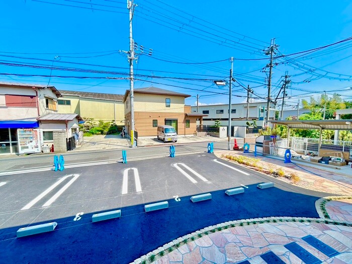 物件内観写真20　(室内からの展望)