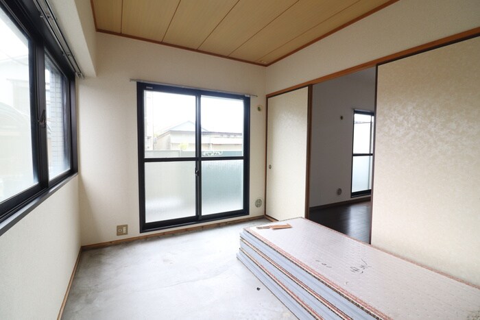 物件内観写真11　(居室)