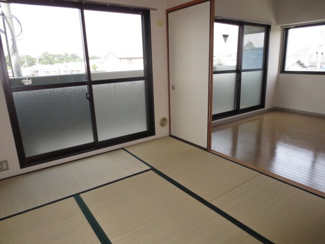 物件内観写真14　(居室)