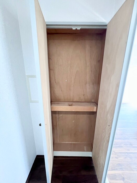 物件内観写真21　(収納)