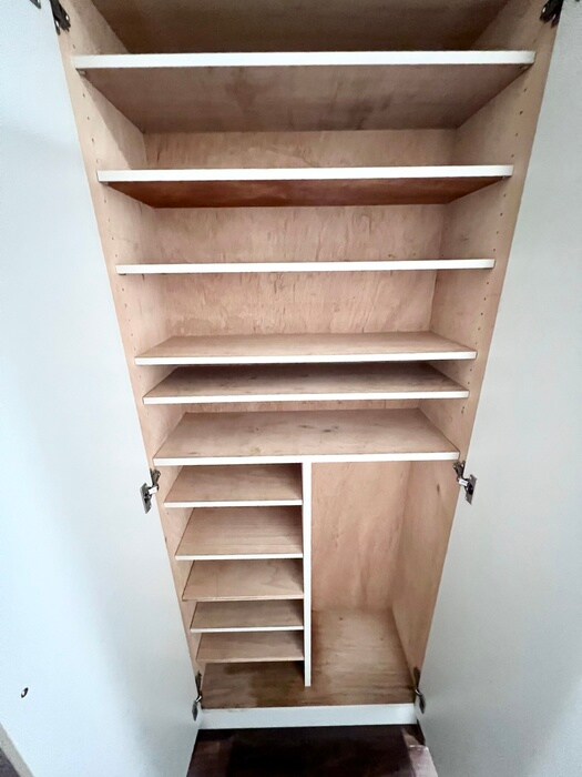 物件内観写真22　(収納)