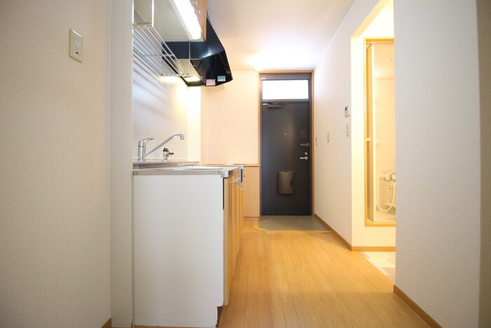 物件内観写真17　(廊下)