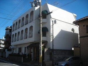 ハイツ六番町外観写真