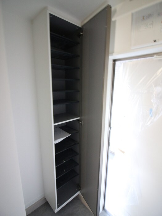 物件内観写真18　(靴箱)