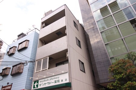 レフ灘外観写真