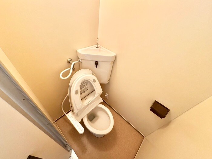 プチフ－ル木津屋橋のトイレ