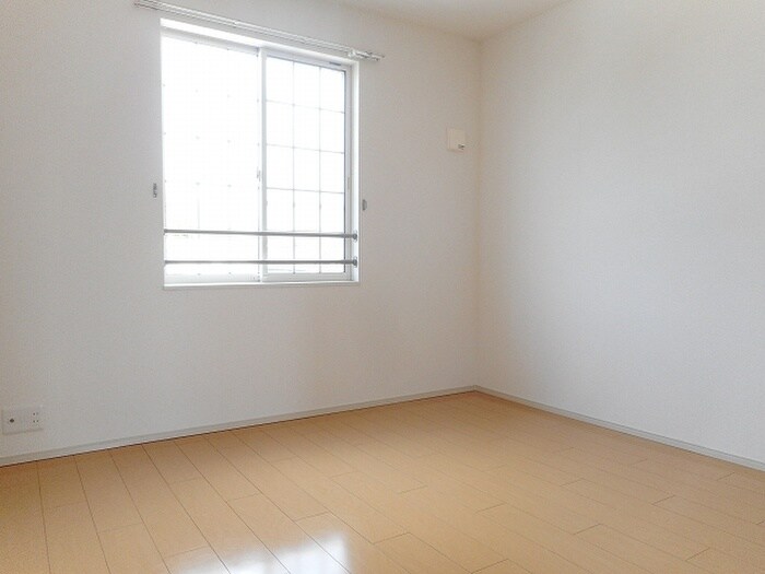 物件内観写真10　(居室)