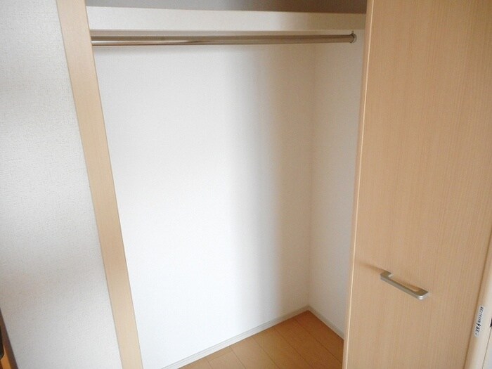 物件内観写真11　(収納)