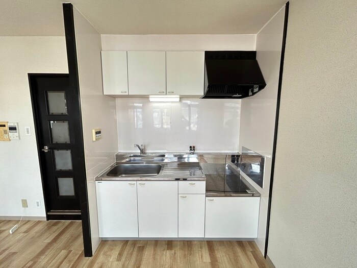 物件内観写真9　(キッチン)