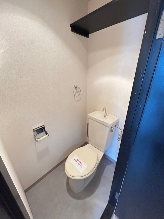 物件内観写真11　(トイレ)