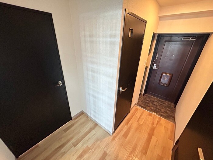 物件内観写真19　(廊下)