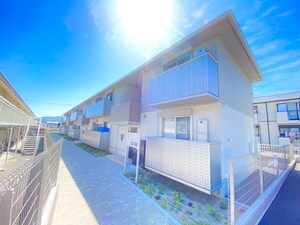 アースフィールド大津外観写真