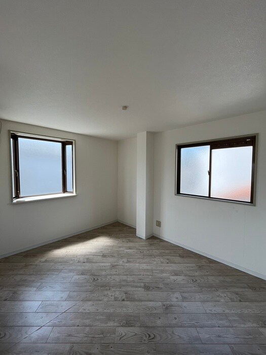 物件内観写真13　(居室)