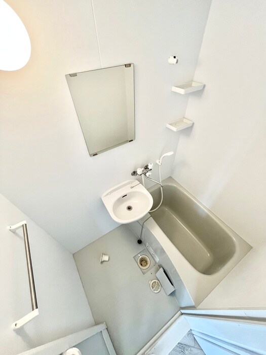 物件内観写真13　(バス／シャワールーム等)