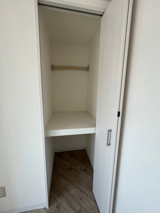 物件内観写真18　(収納)