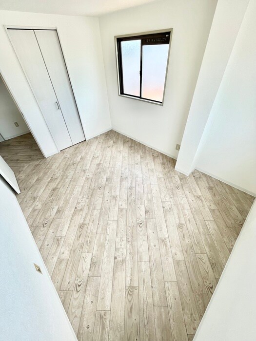 物件内観写真18　(居室)