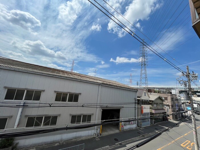 物件内観写真20　(室内からの展望)