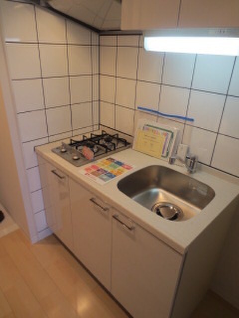 物件内観写真4　(キッチン)