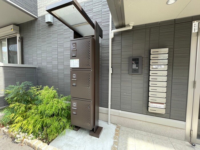 物件外観写真4　(建物設備)