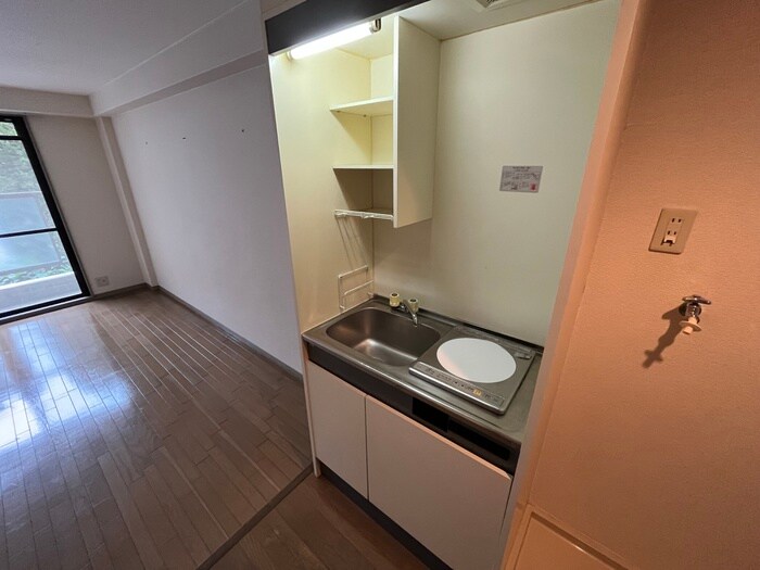 物件内観写真17　(廊下)