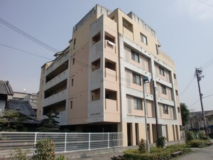 コ－トハウス外観写真