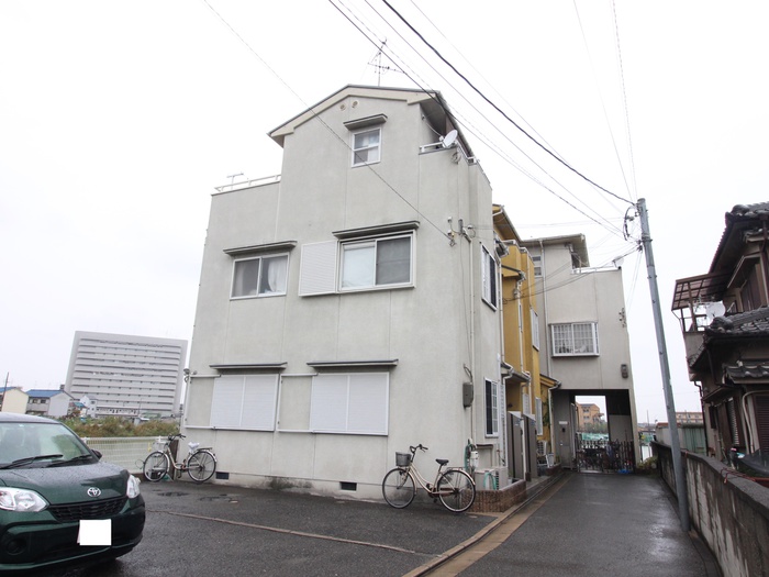 一津屋１丁目戸建て
