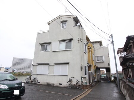 一津屋１丁目戸建て外観写真