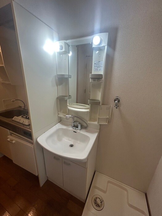 物件内観写真13　(洗面)