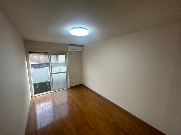 物件内観写真22　(居室)