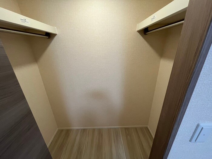 物件内観写真9　(収納)
