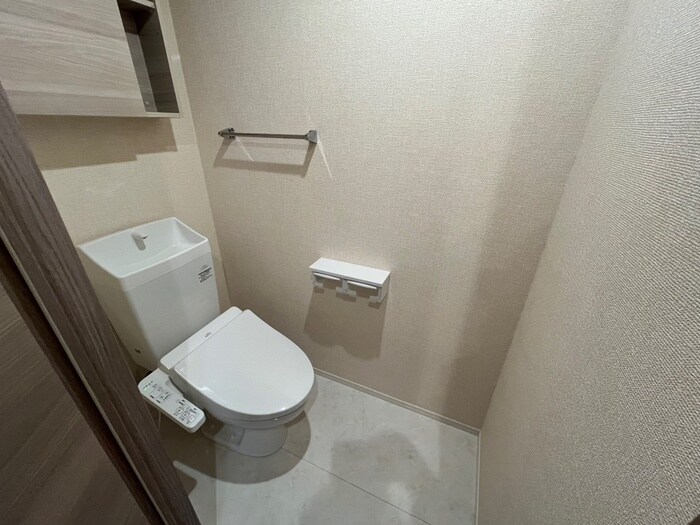 物件内観写真9　(トイレ)