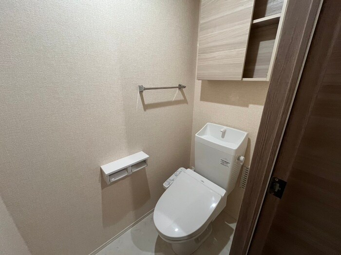 物件内観写真9　(トイレ)