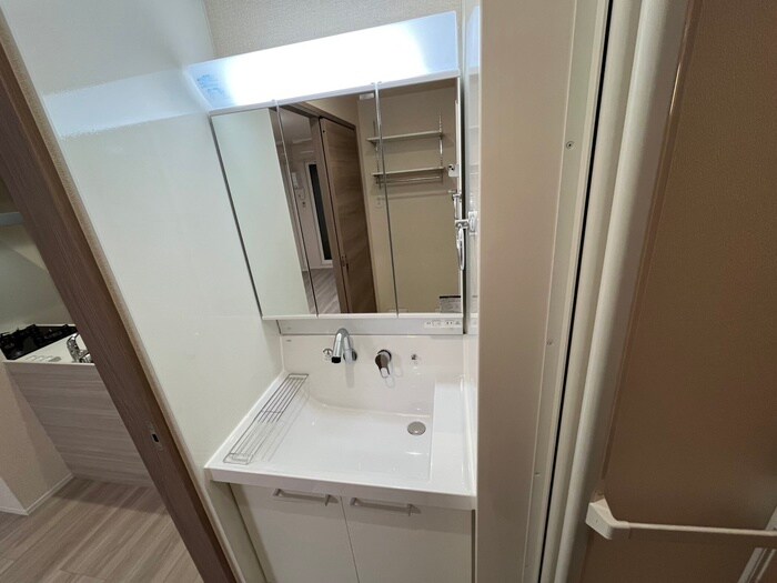 物件内観写真10　(洗面)