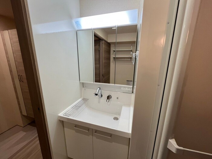 物件内観写真10　(洗面)