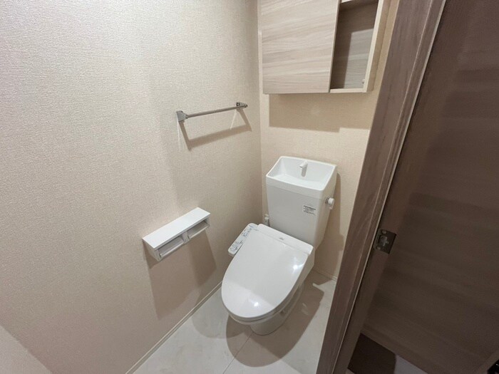 物件内観写真14　(トイレ)