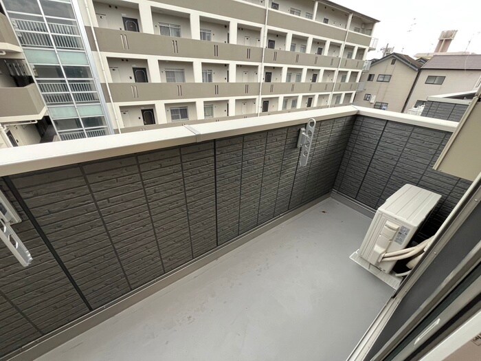 物件内観写真15　(ベランダ・バルコニー)