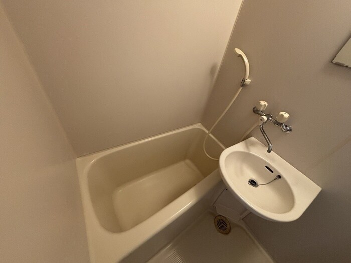 物件内観写真8　(バス／シャワールーム等)