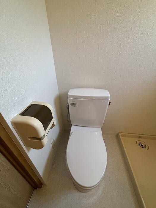 物件内観写真9　(トイレ)