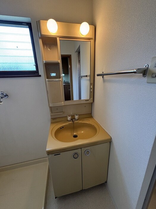 物件内観写真10　(洗面)