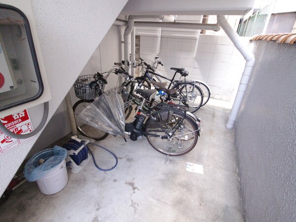 駐輪場
