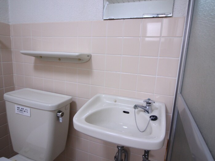 物件内観写真11　(洗面)