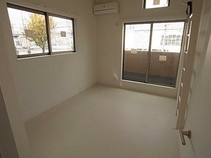 物件内観写真11　(内観写真)