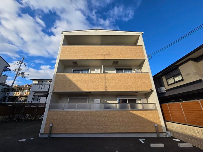 物件外観写真2　(外観写真)