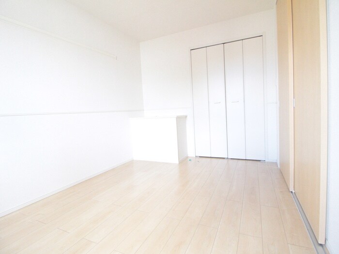 物件内観写真14　(居室)