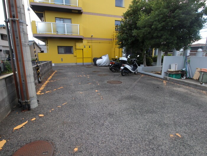 エフォールヒロのバイク置き場