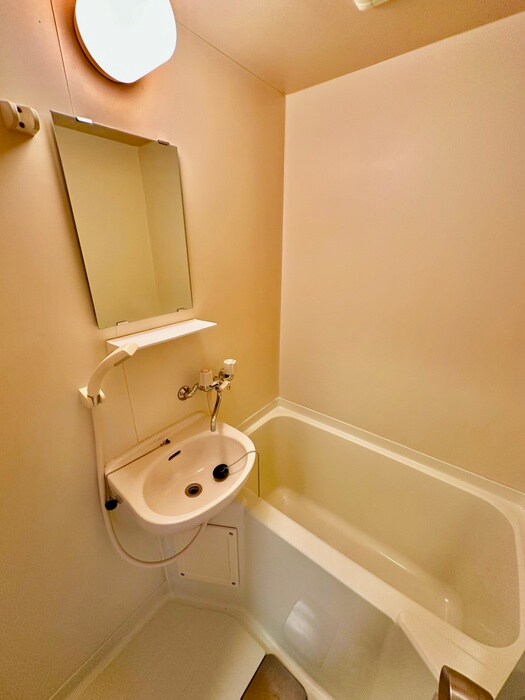 物件内観写真13　(バス／シャワールーム等)