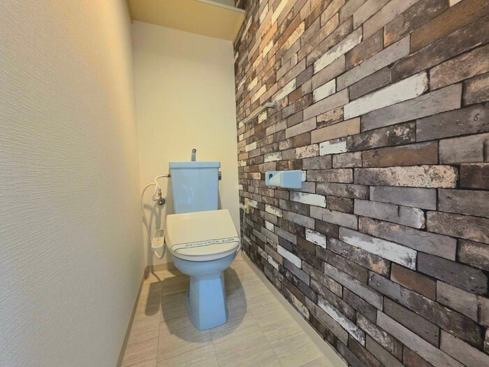 物件内観写真14　(トイレ)