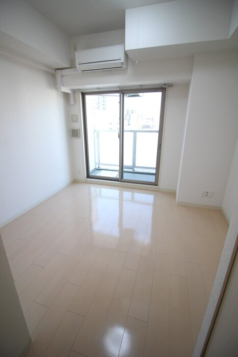 物件内観写真11　(居室)