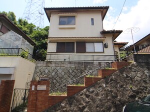 鴬台1丁目貸家外観写真