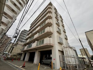 アビタシオン中崎外観写真